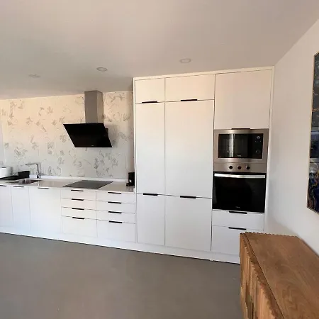 Penthouse Sea View Apartment