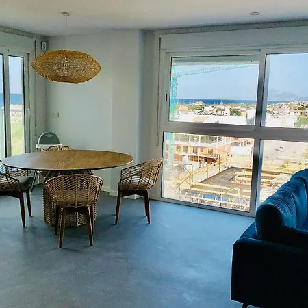 Penthouse Sea View Apartment